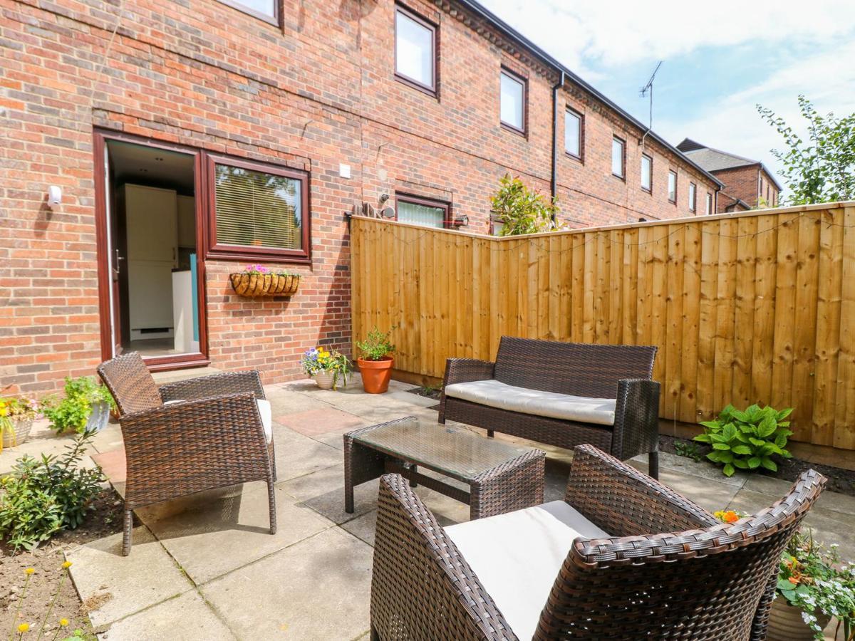 17 Fewster Way Villa York Luaran gambar